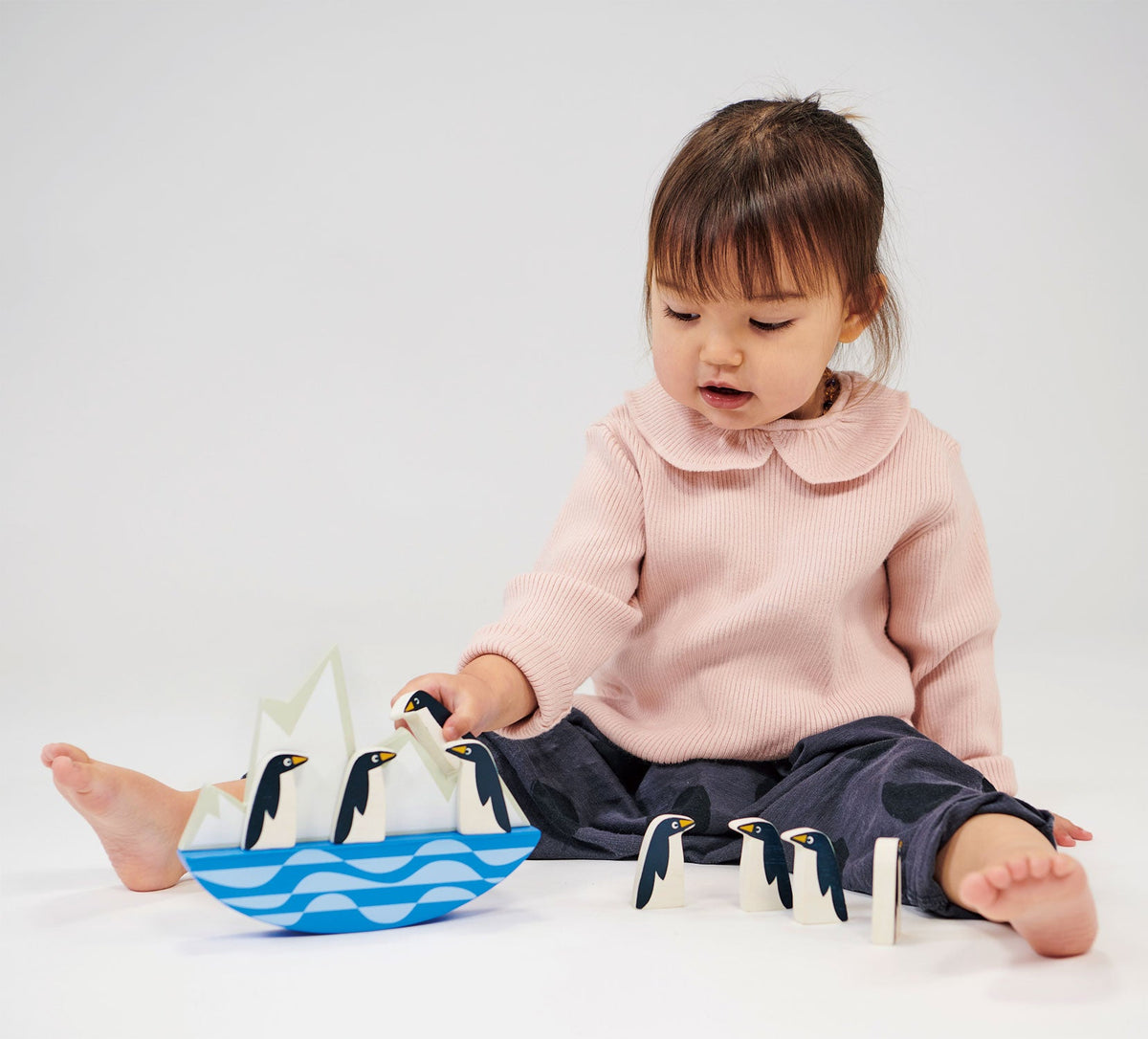 Mentari Toys Balancing Penguins