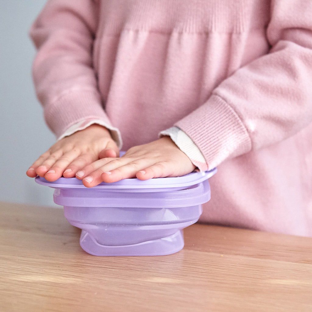 Marcus &amp; Marcus Collapsible Snack Container - Willo