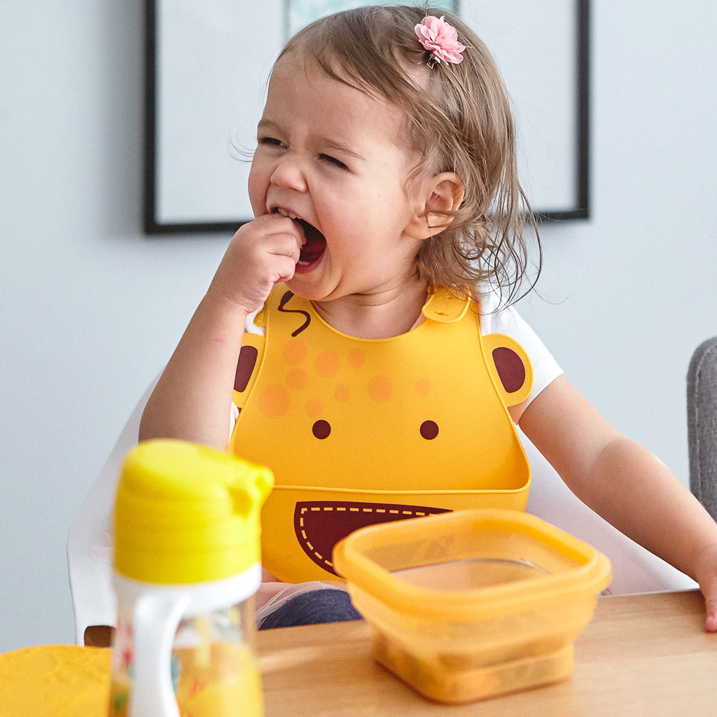 Marcus &amp; Marcus Collapsible Snack Container - Lola