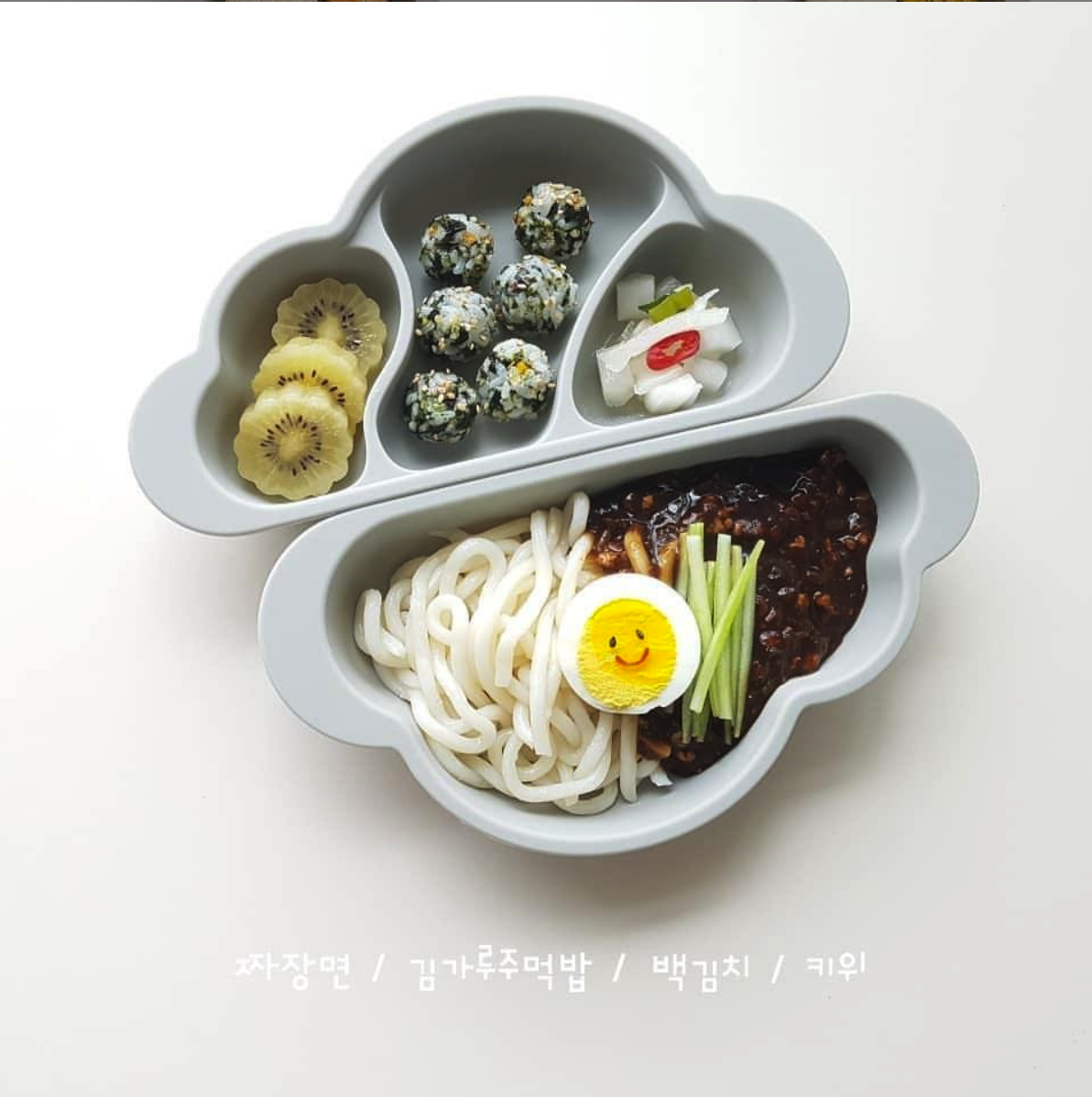 Mother&#39;s Corn Gureumi Suction Platter 2 IN 1 Set (Choose A Color)