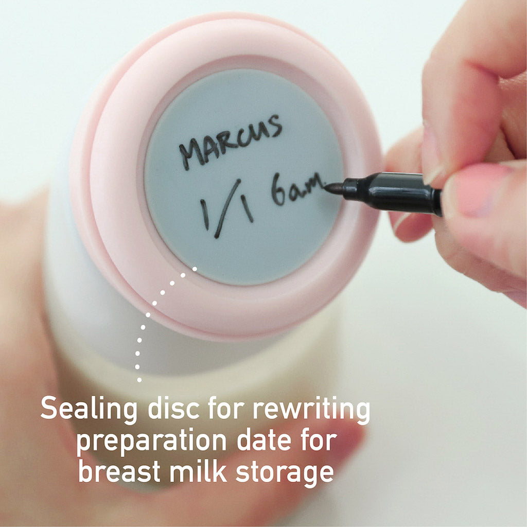 Marcus &amp; Marcus Silicone Angled Feeding Bottle &amp; Spoon