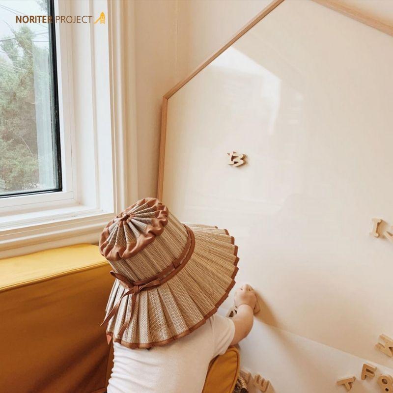 Noriterboard - Lillie Hus Board One Tone in Natural Wood (L size) - Beige/Ivory